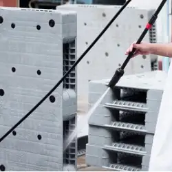 نحوه تمیز کردن و ضدعفونی کردن پالت های پلاستیکی